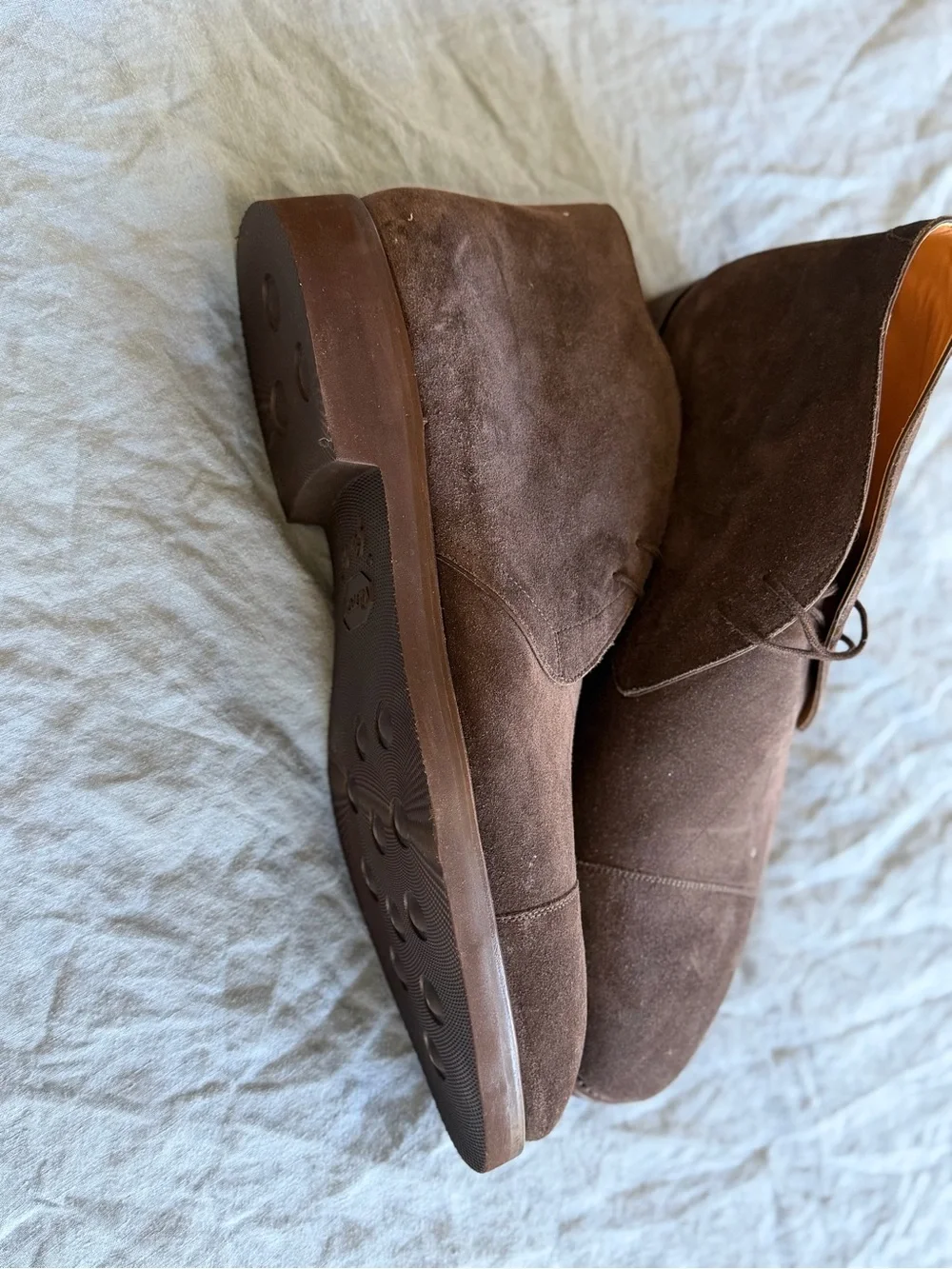 Fiori di Lusso Made In Italy Men’s Sued Brown Chukka Boots .